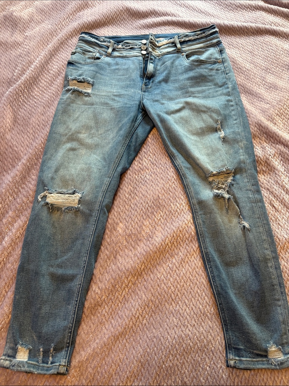 KanCan Women's High Rise Distressed Blue Jeans